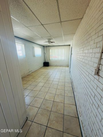 1501 PRAIRIE Drive, El Paso, TX 79925