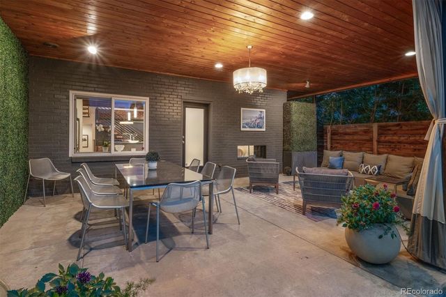 2125 S Grant Street, Denver, CO 80210