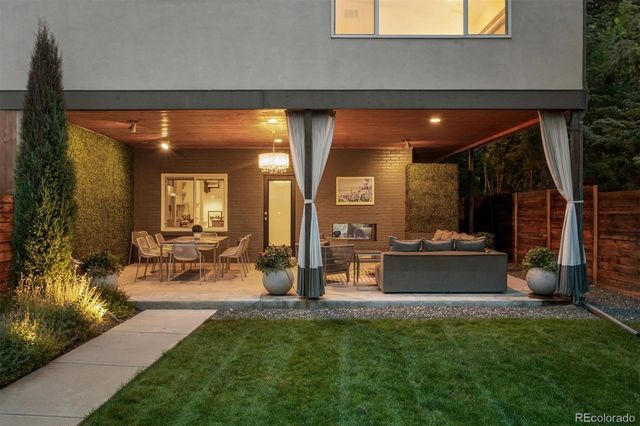 2125 S Grant Street, Denver, CO 80210