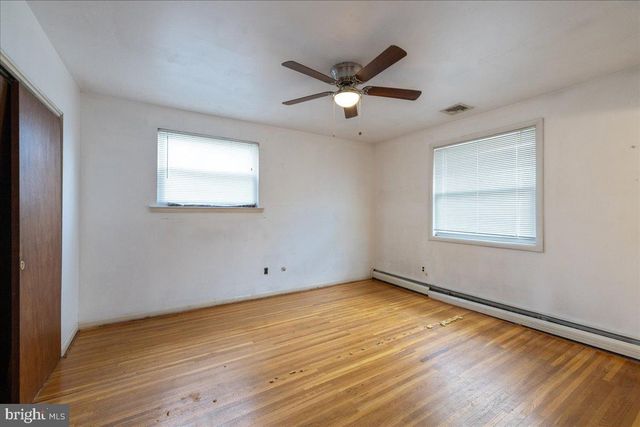872 MUSTANG RD, Warrington, PA 18976