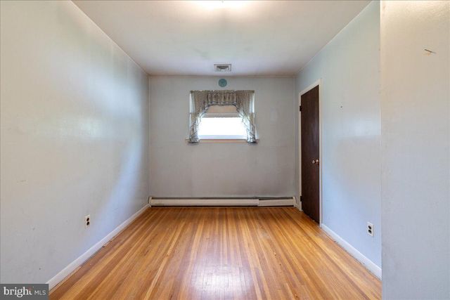 872 MUSTANG RD, Warrington, PA 18976