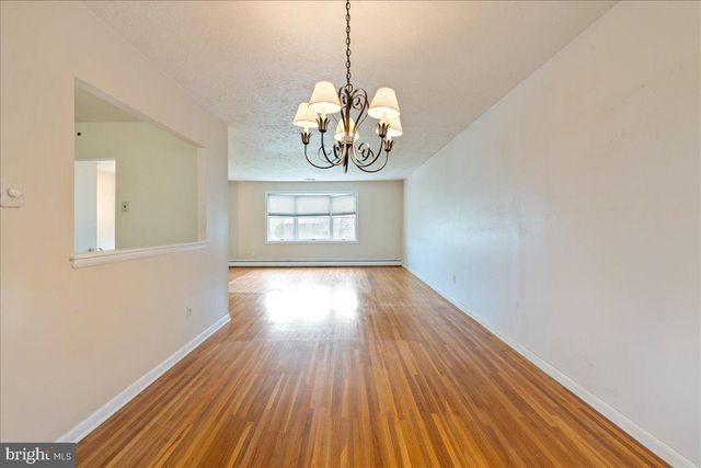 872 MUSTANG RD, Warrington, PA 18976