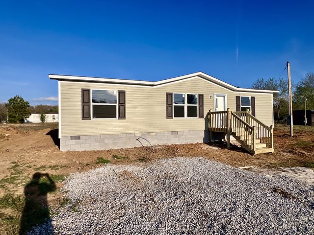 91 S C St, Hillsboro, TN 37342