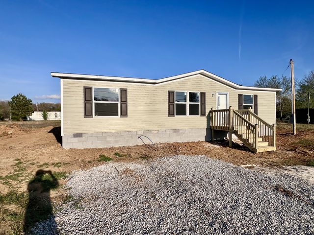 91 S C St, Hillsboro, TN 37342