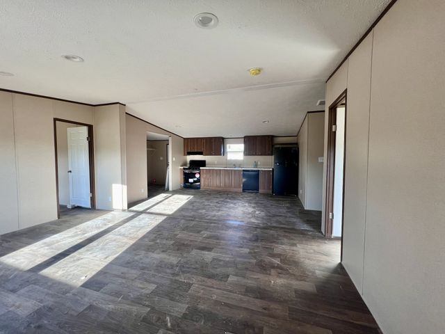 91 S C St, Hillsboro, TN 37342