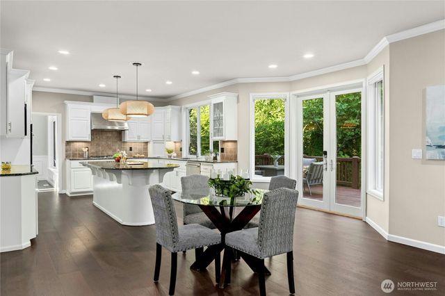 4102 194th Place NE, Sammamish, WA 98074