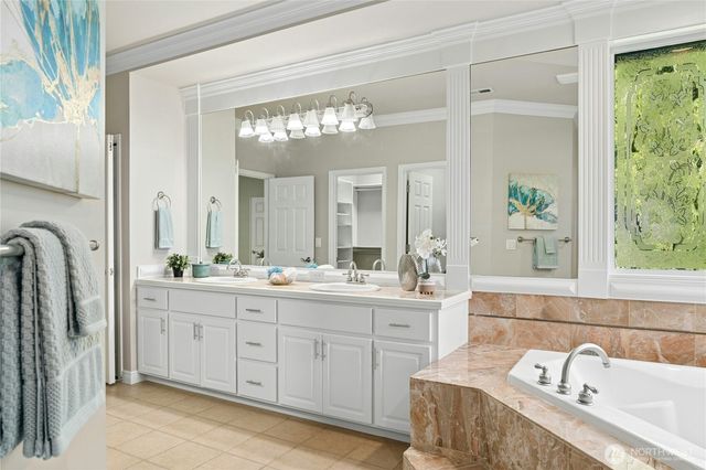 4102 194th Place NE, Sammamish, WA 98074