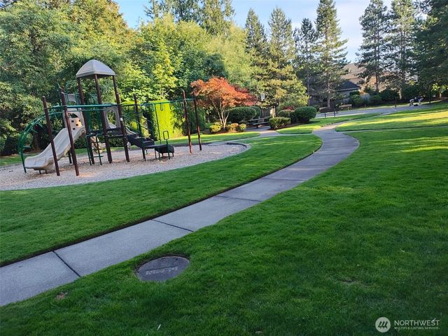 4102 194th Place NE, Sammamish, WA 98074