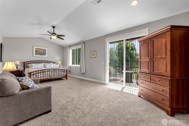 182 Misty Court, Woodland, WA 98674