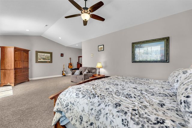 182 Misty Court, Woodland, WA 98674