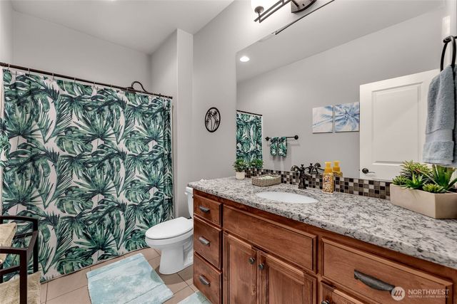 182 Misty Court, Woodland, WA 98674