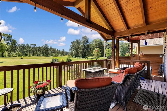 182 Misty Court, Woodland, WA 98674