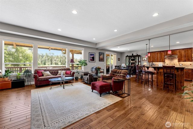 182 Misty Court, Woodland, WA 98674