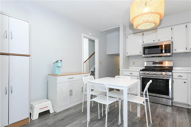 6108 Arcadia Drive, Greensboro, NC 27410