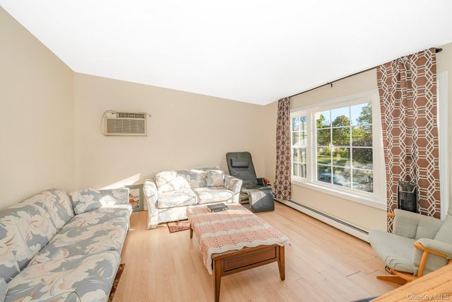 15 S 27th Street, Wyandanch, NY 11798