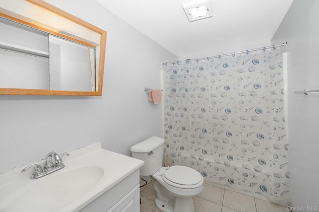 15 S 27th Street, Wyandanch, NY 11798