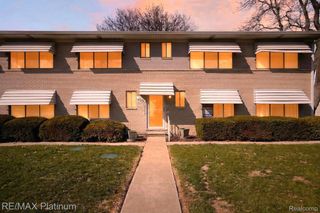 5946 Alan Drive 47, Brighton, MI 48116