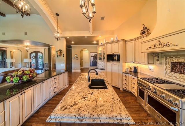 33460 S 595 Road, Grove, OK 74344