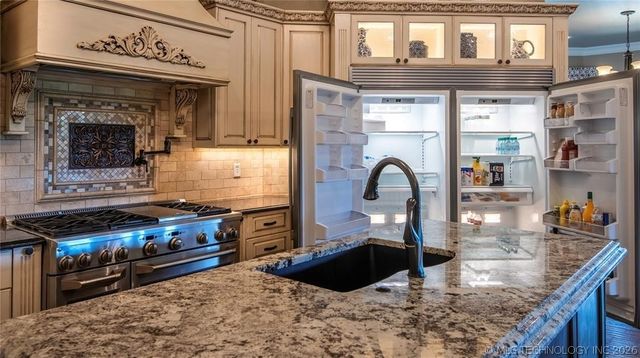 33460 S 595 Road, Grove, OK 74344