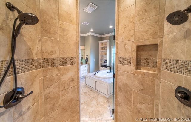 33460 S 595 Road, Grove, OK 74344