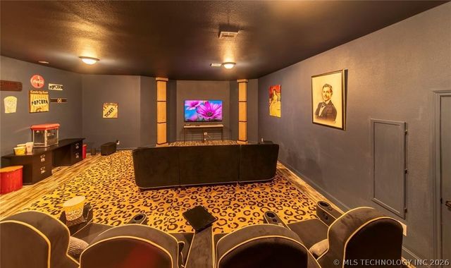 33460 S 595 Road, Grove, OK 74344