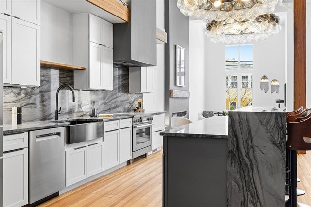 1001 Shirley 2, Winthrop, MA 02152