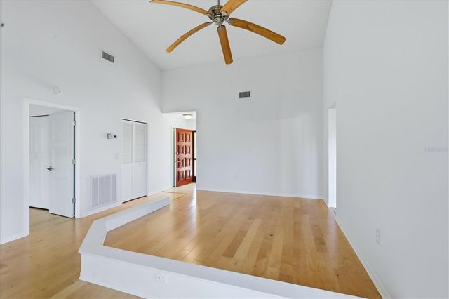 5387 HUNTINGWOOD COURT 4, Sarasota, FL 34235