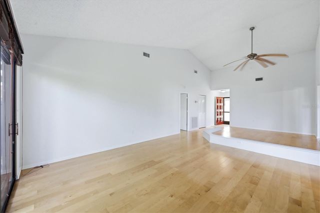 5387 HUNTINGWOOD COURT 4, Sarasota, FL 34235