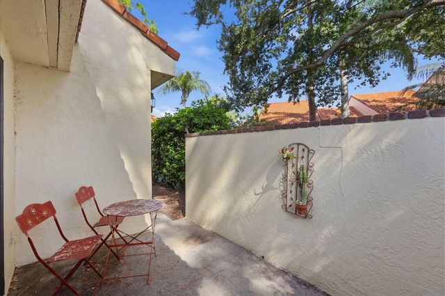 5387 HUNTINGWOOD COURT 4, Sarasota, FL 34235