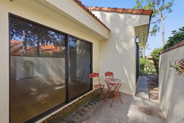 5387 HUNTINGWOOD COURT 4, Sarasota, FL 34235