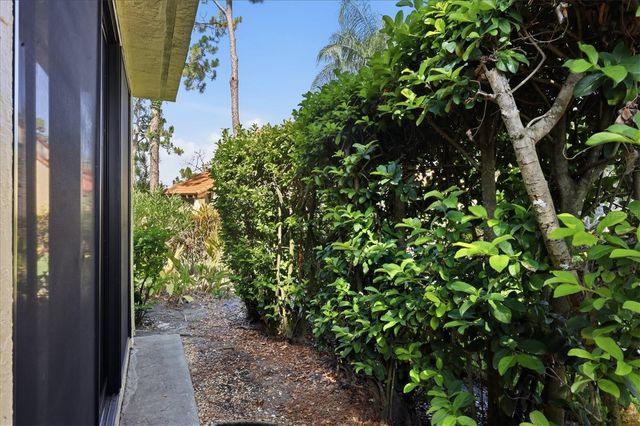 5387 HUNTINGWOOD COURT 4, Sarasota, FL 34235