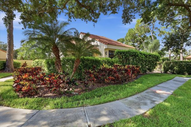 5387 HUNTINGWOOD COURT 4, Sarasota, FL 34235