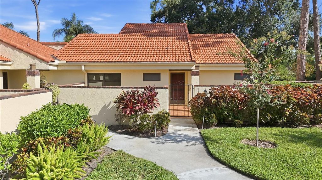 5387 HUNTINGWOOD COURT 4, Sarasota, FL 34235