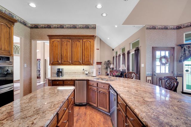 7810 Mavis Avenue, Waxahachie, TX 75167