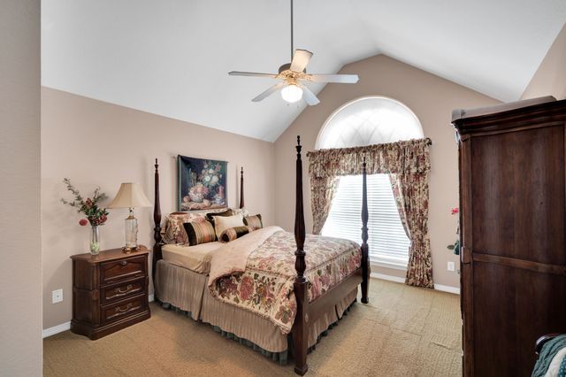 7810 Mavis Avenue, Waxahachie, TX 75167