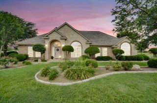 7810 Mavis Avenue, Waxahachie, TX 75167
