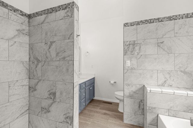 10504 W Connemara Avenue SW, Albuquerque, NM 87121