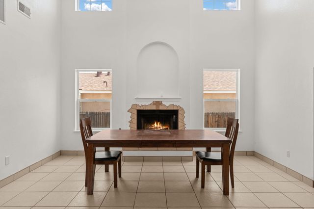 10504 W Connemara Avenue SW, Albuquerque, NM 87121