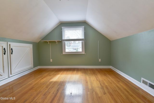 23 Newcastle Road, Halfmoon, NY 12065