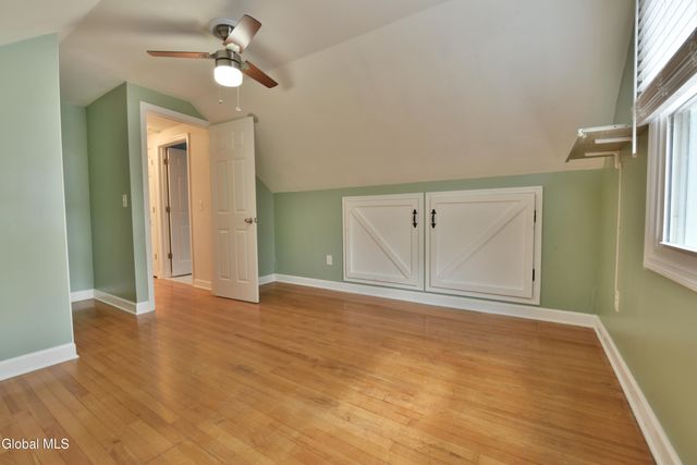 23 Newcastle Road, Halfmoon, NY 12065