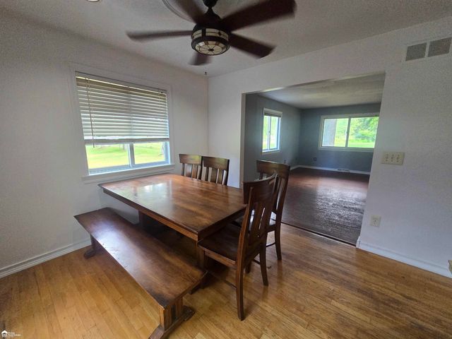 819 W Summit Street, Durand, MI 48429