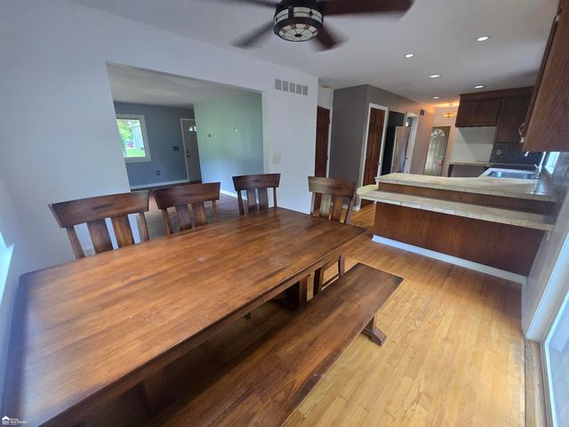 819 W Summit Street, Durand, MI 48429