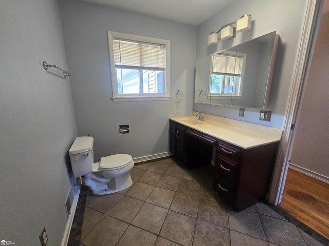 819 W Summit Street, Durand, MI 48429