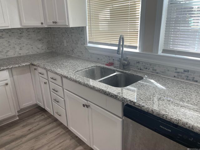 4112 Sycamore St, Baton Rouge, LA 70805