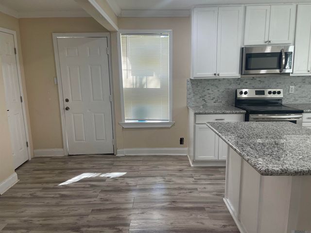 4112 Sycamore St, Baton Rouge, LA 70805