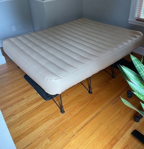 132 Rawson Road 132, Arlington, MA 02474