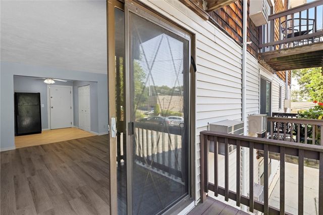 1190 Charles Street 20, North Providence, RI 02904