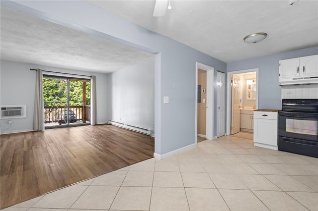 1190 Charles Street 20, North Providence, RI 02904