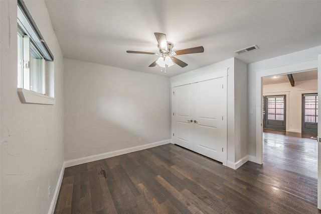 4617 Houghton Avenue, Fort Worth, TX 76107