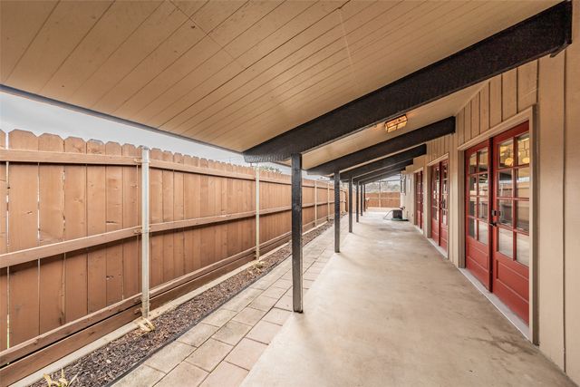 4617 Houghton Avenue, Fort Worth, TX 76107